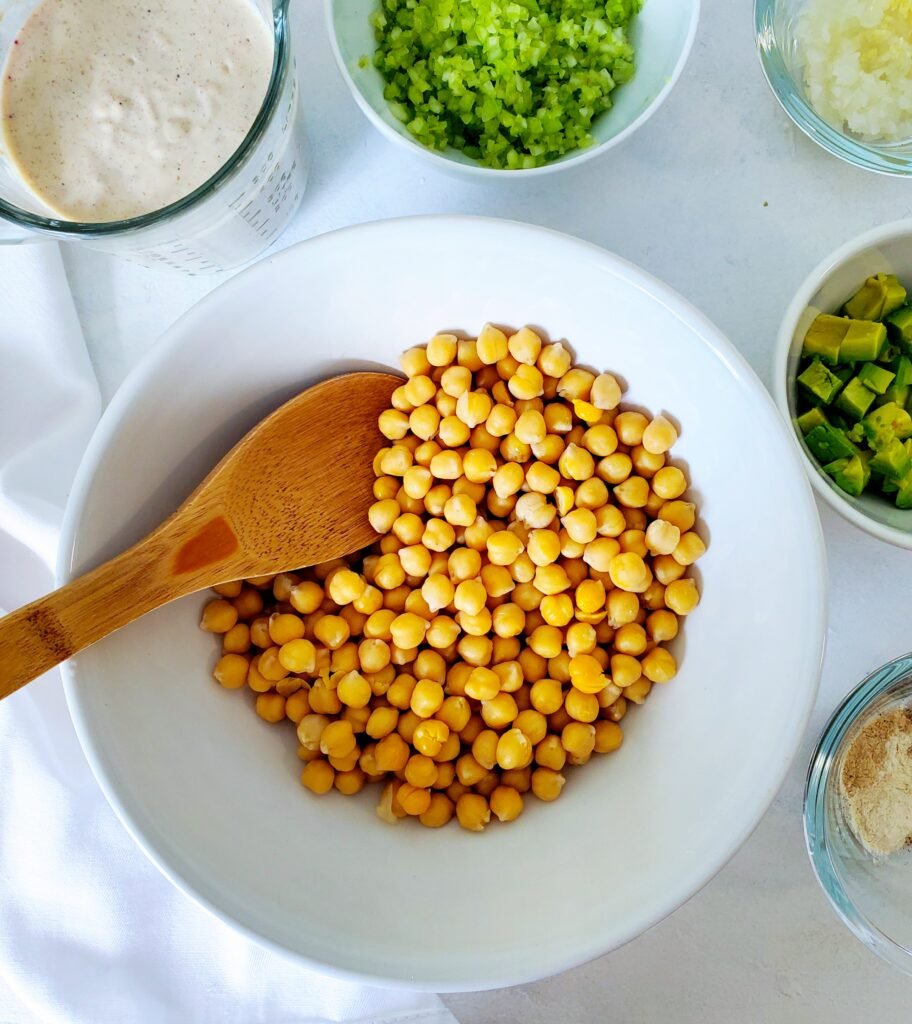 Chickpea Salad Sandwich ingredients